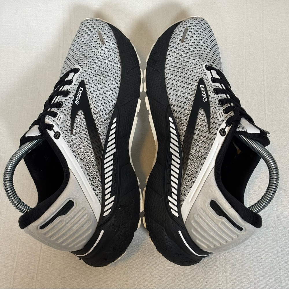 Brooks Adrenaline GTS 22 Running Shoes-White/Gray/Black-Men Size 8.5 - Picture 6 of 11